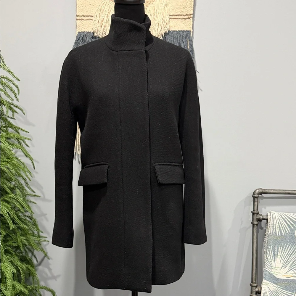 J.Crew Size 2 Black Wool Coat 79% Wool Minimalist Tailored Coat